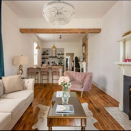 Elegant Renovated House With Relaxing Courtyard Villa New Orleans Bagian luar foto