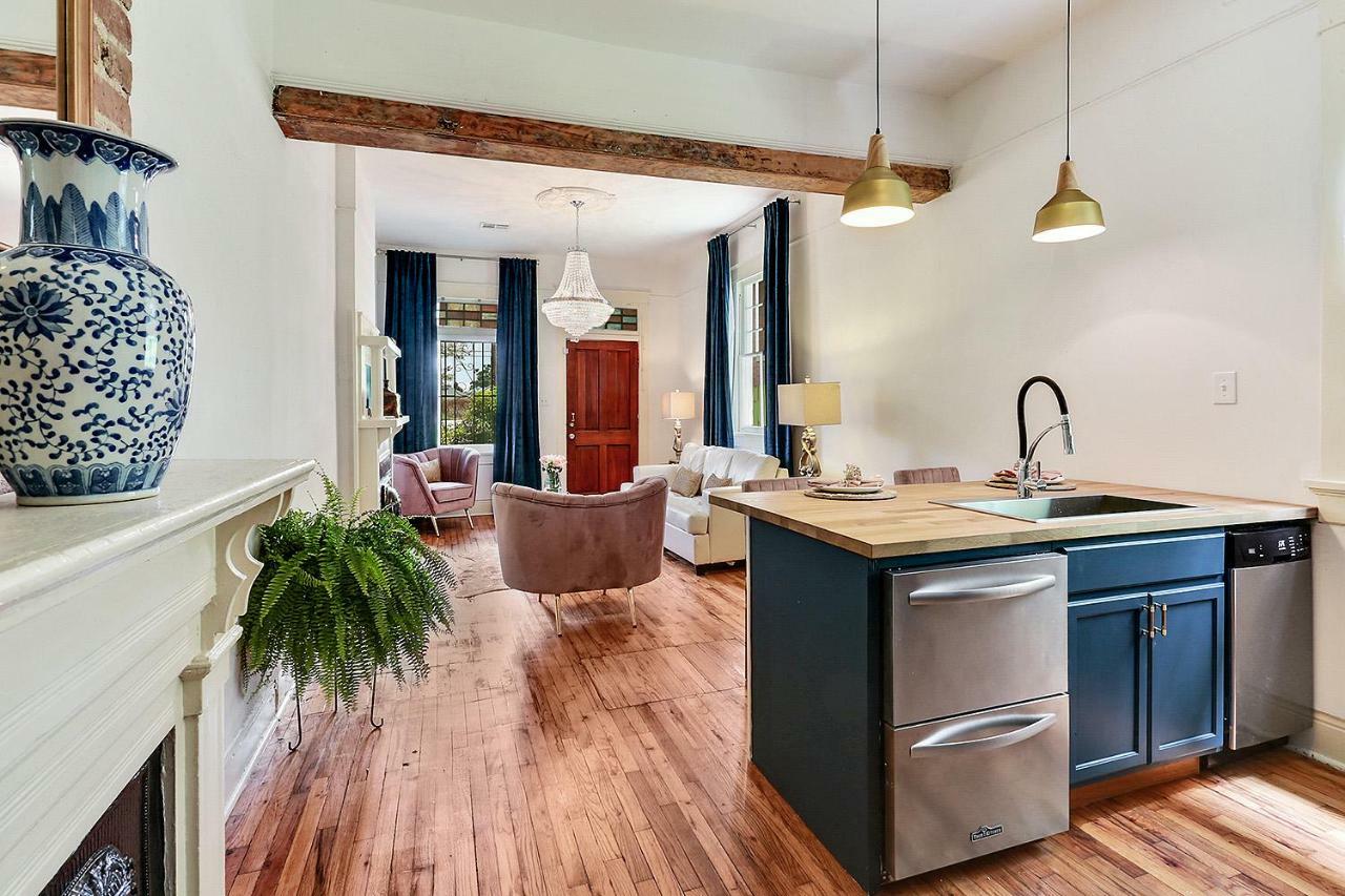 Elegant Renovated House With Relaxing Courtyard Villa New Orleans Bagian luar foto